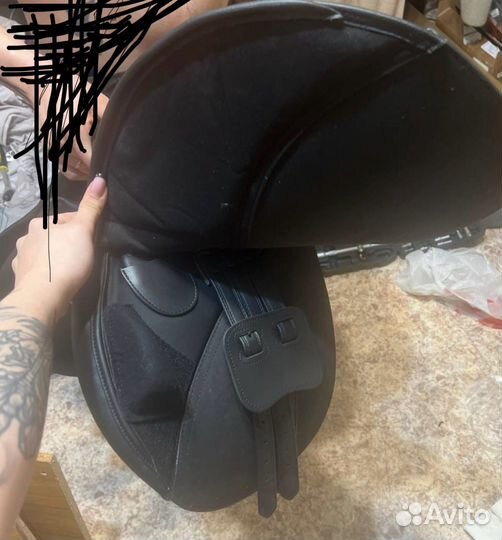 Седло для лошади