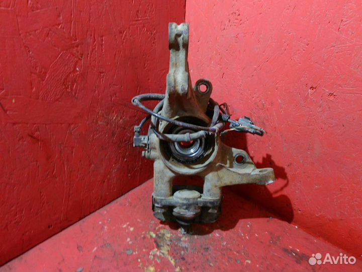 Кулак передний правый Хендай ай 30