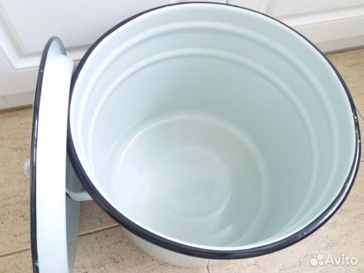 Бак эмалированный 25л. 1996г, новый