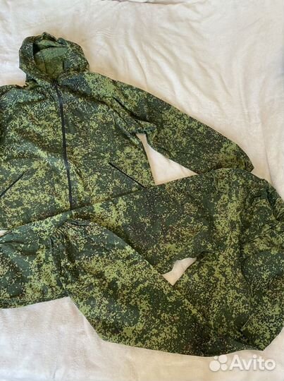 Камуфляжный костюм