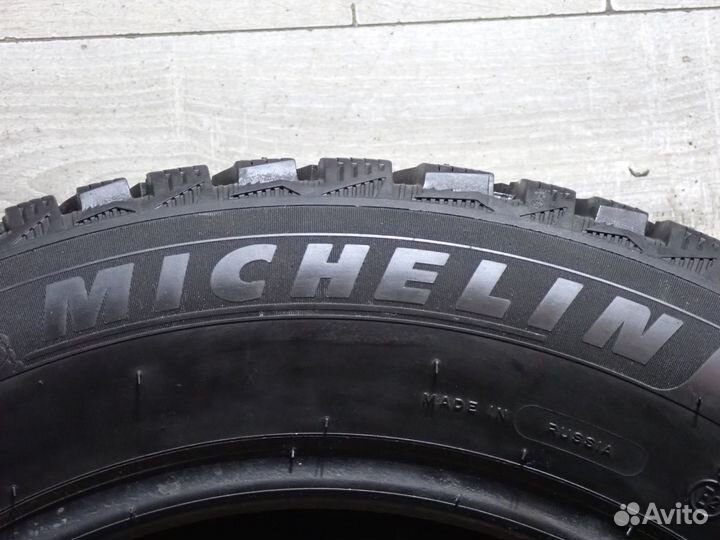 Michelin X-Ice North 4 215/55 R16 97T
