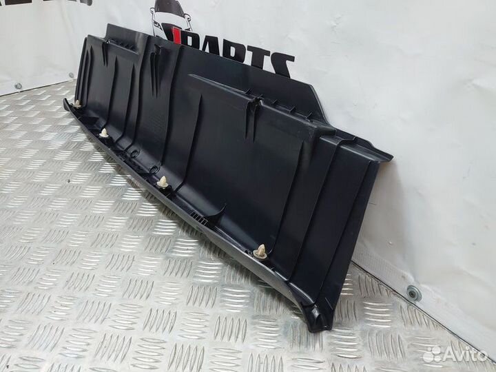 Накладка замка багажника Mitsubishi Lancer X (2007