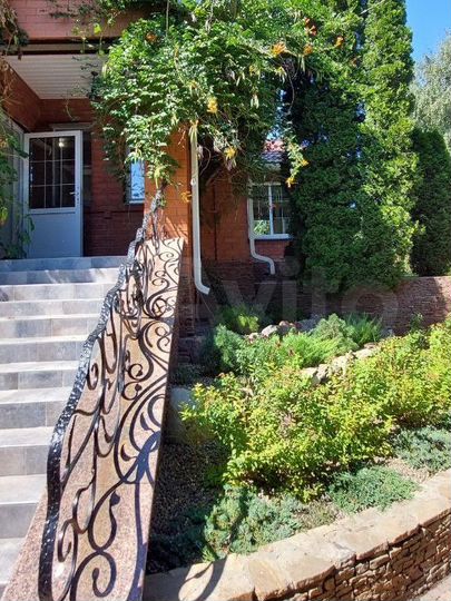 Дом 280 м² на участке 10 сот.