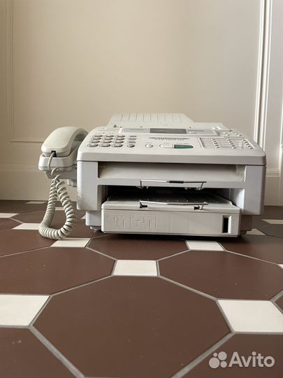 Факс ксерокс сканер принтер Panasonic KX-F1050