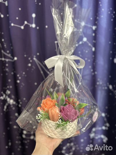 Букет из мыла в гипсовом кашпо