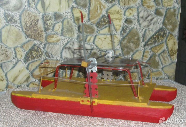 Корабль игрушка модель старая катамаран кораблик
