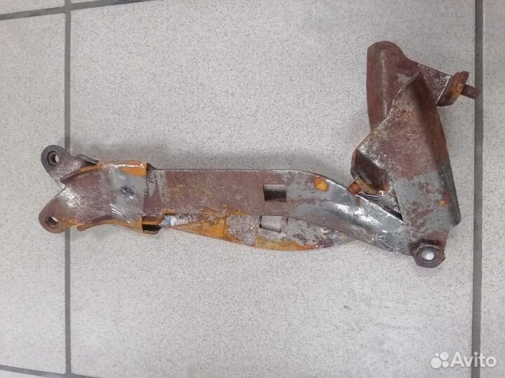 Петли капота ваз 2110, 2111, 2112 н/о (2шт)