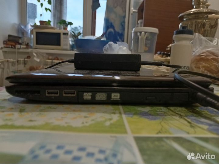 Ноутбук toshiba