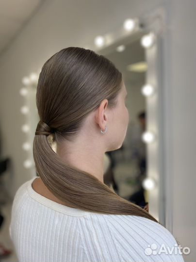 Стилист по прическам