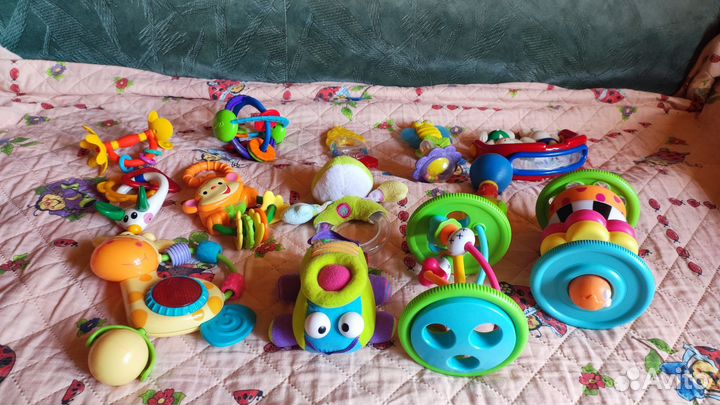 Игрушки, погремушки пакетом для малышей, брендовые