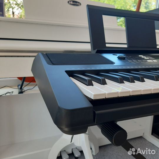 Yamaha PSR-E373, синтезатор