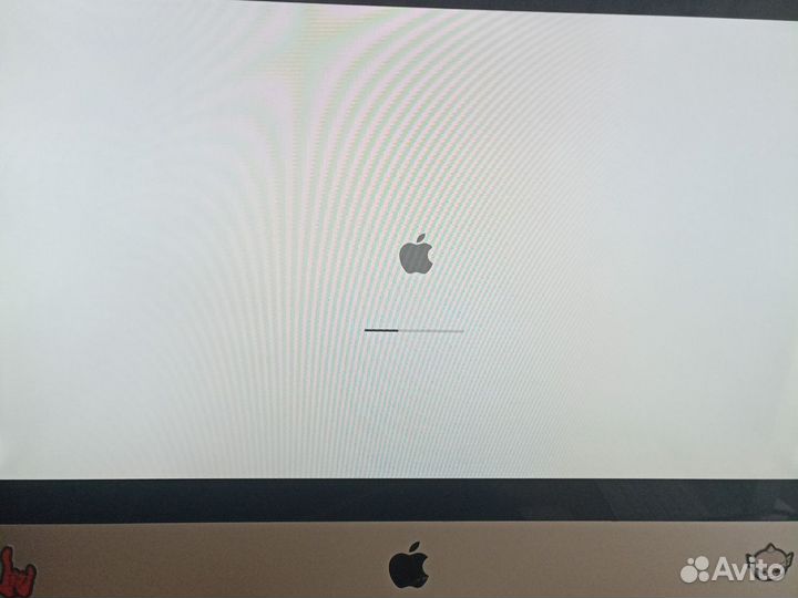 На запчасти iMac 21.5 2011 i5 HD 6750M 512Mb