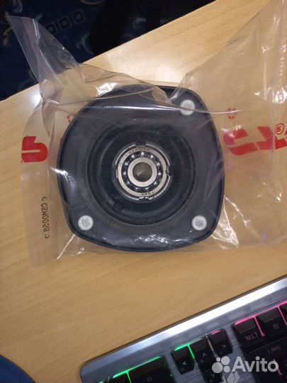 Опора амортизатора