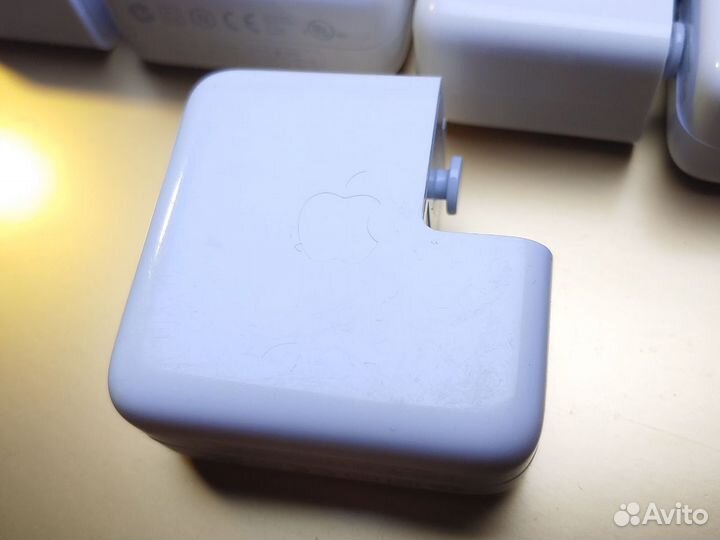 Оригинальный блок FireWire iPod Classic 12V 1A