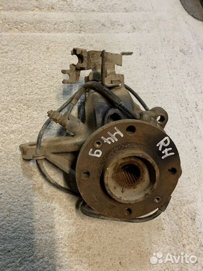 Поворотный кулак правый citroen berlingo м49