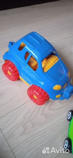 Набор машинок