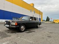 Mercedes-Benz W123 2.3 MT, 1981, 186 620 км, с пробегом, цена 250 000 руб.