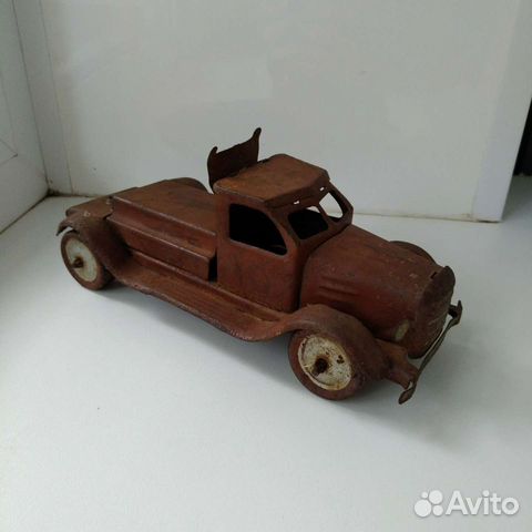 Старинная игрушка Пожарная машинка СССР