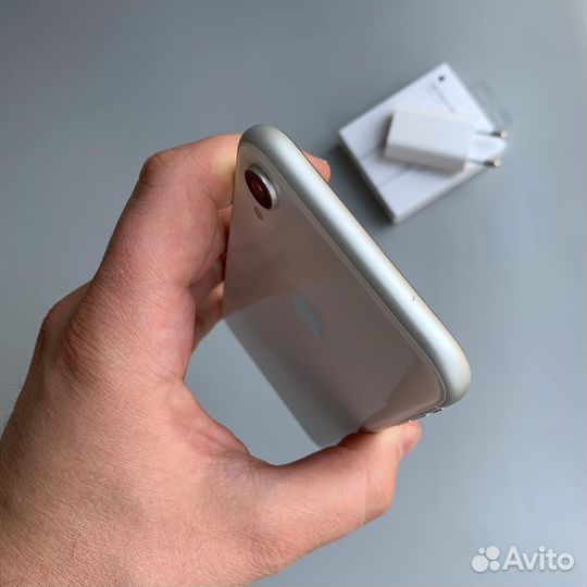 iPhone Xr, 128 ГБ