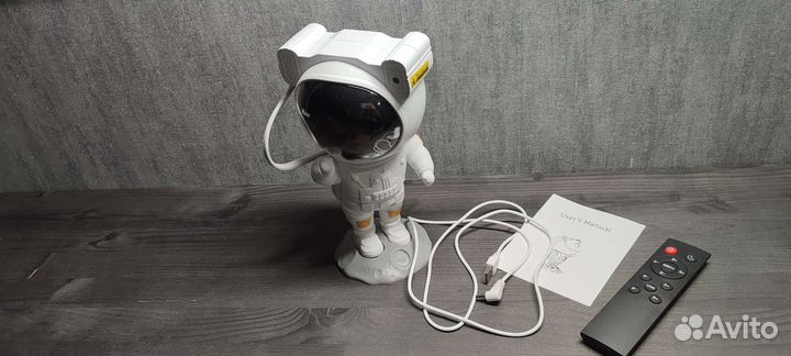 Проектор звездного неба астронавт, ночник