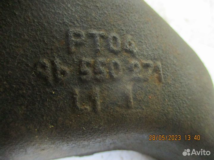 Кронштейн подушки двигателя левый Шевроле Лачетти