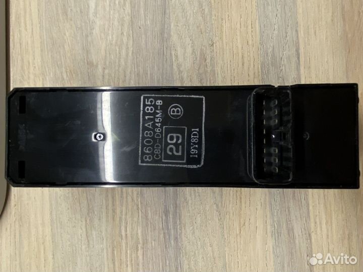 Кнопки стеклоподъемников outlander xl