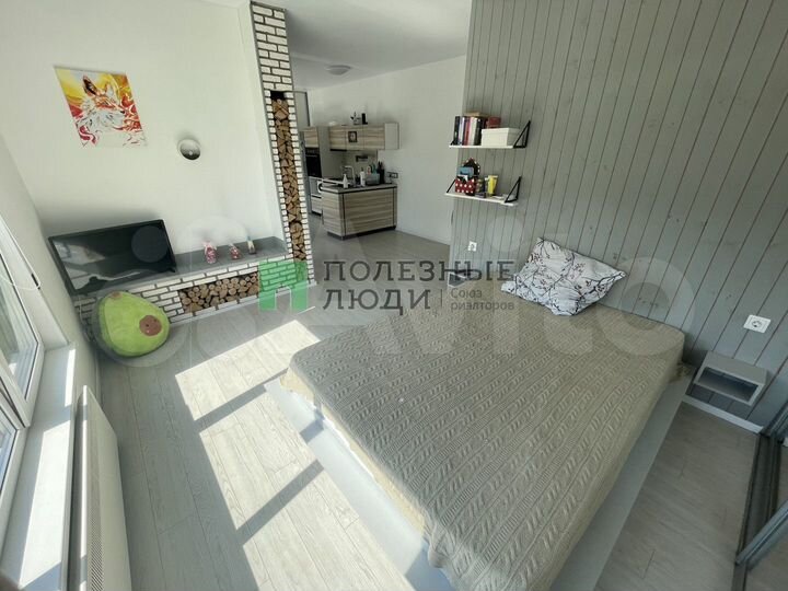 Дом 37,6 м² на участке 6 сот.