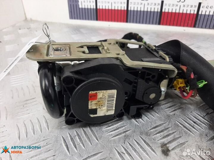 Ремень безопасности Mercedes-Benz C-Класс