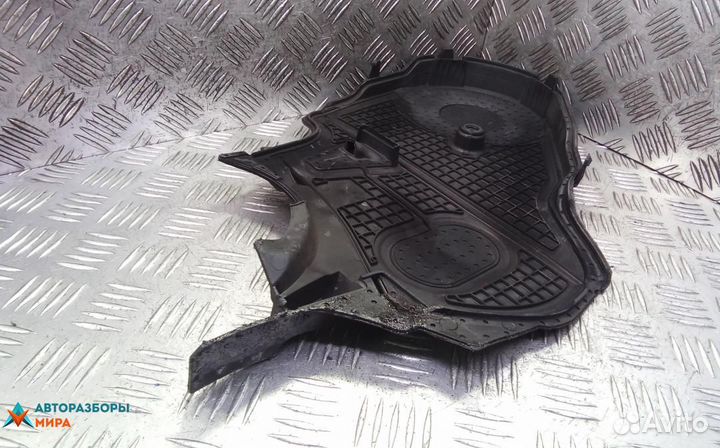 Защита (кожух) ремня грм Volvo V70 2 рест. 2007