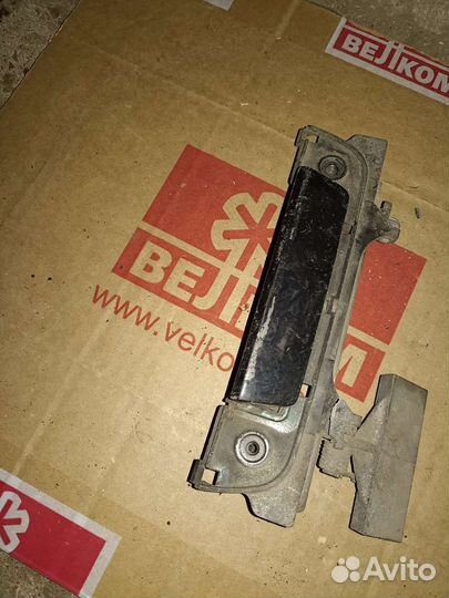 Ручка двери внешняя левая задняя BMW E34 5 серии