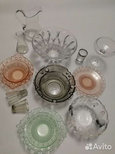 Посуда, фужеры, чайник, термос