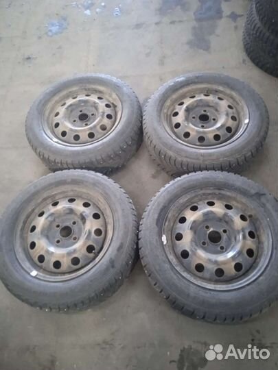 Комплект колёс r 15 kia Rio