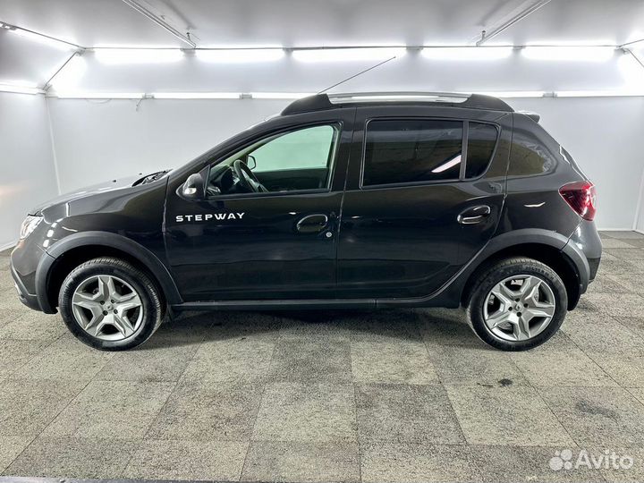 Renault Sandero Stepway 1.6 МТ, 2018, 27 000 км