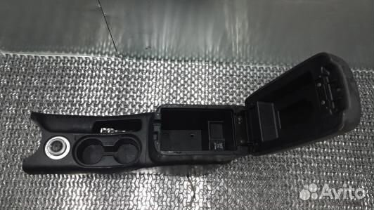 Подлокотник центральный mitsubishi outlander 2 (AO