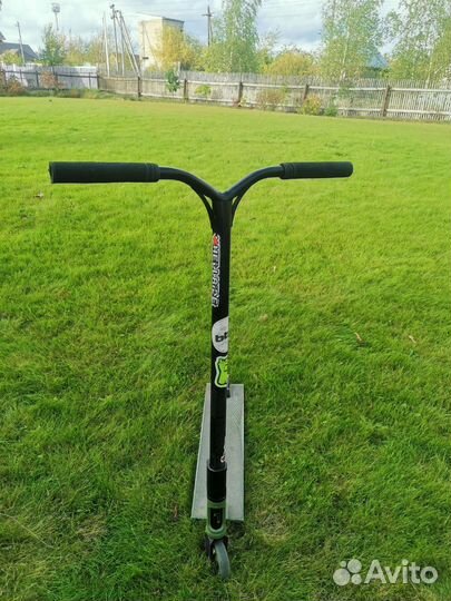 Трюковой самокат tech team shreder