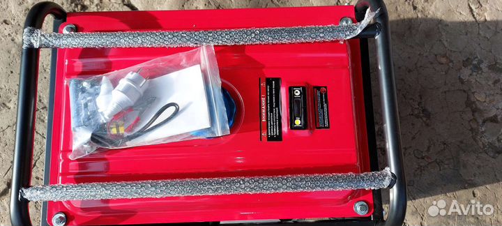 Бензиновый генератор