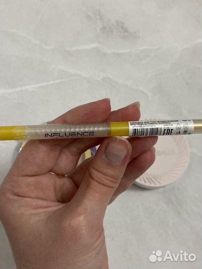 Набор косметики новая пудра карандаш