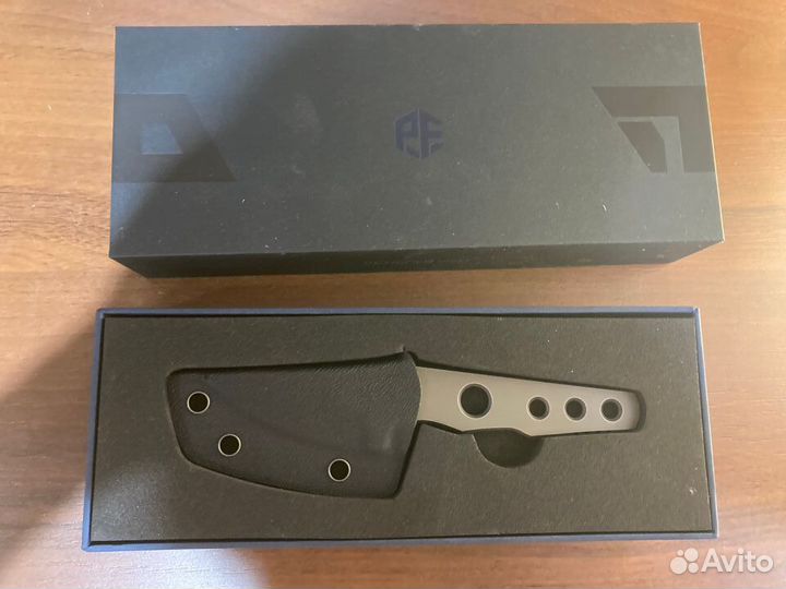 Нож Petrified Fish bison