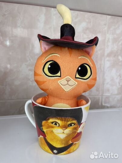 Кружка с игрушкой