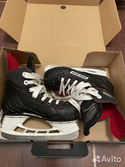 Хоккейные коньки bauer