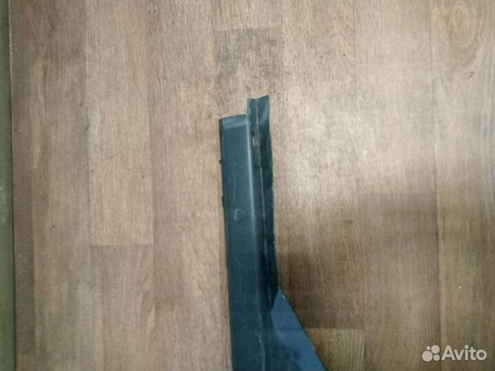 Накладка на порог (наружная) левая Volkswagen