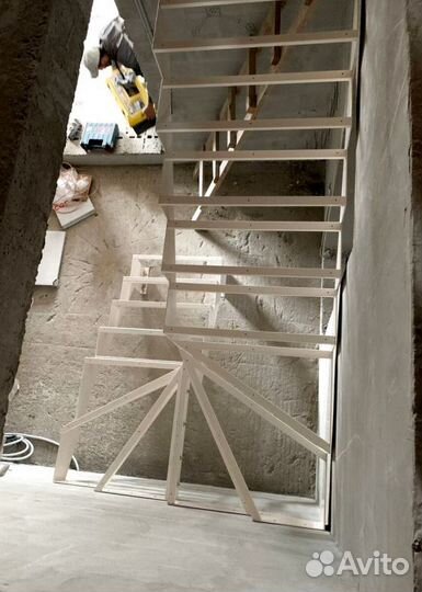 Лестница в стиле лофт