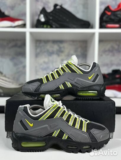 Кроссовки Nike Air Max 95 ndstrkt 'Neon'