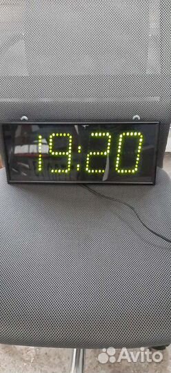 Электронное табло(часы)