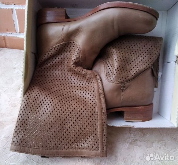 Полусапоги 38,5 р