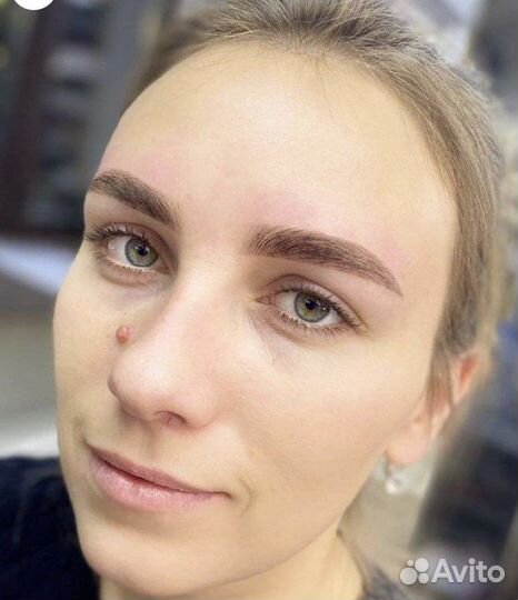 Мастер бровист