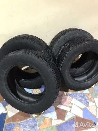 Nokian Tyres Hakkapeliitta R 235/65 R17 108R