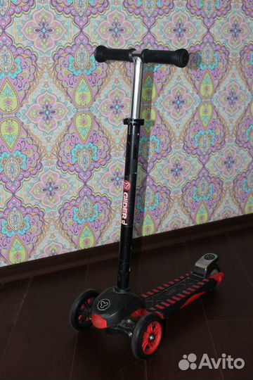 Самокат детский трехколесный glider xl