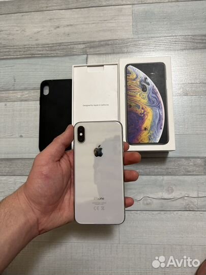 iPhone Xs, 256 ГБ