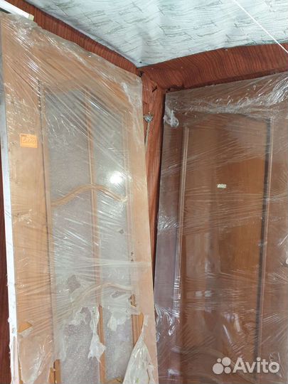 Дверь из массива сосны шпонированная